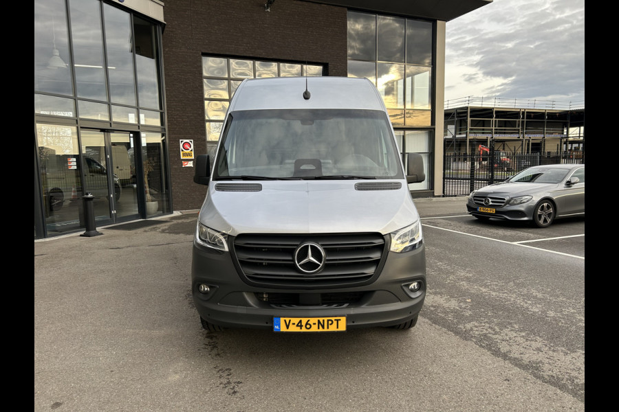 Mercedes-Benz Sprinter 317 CDI L2 H2 Pro LED / MBUX / Navigatie / Camera / Parkeersensoren / Cruise control / Airco / 270 Graden achterdeuren