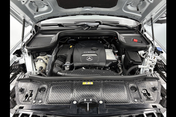 Mercedes-Benz GLE Coupe 350 e 4MATIC AMG line Panoramadak | Multispaaks lichtmetalen velgen | Navigatie | parking support | alarm | Inclusief 24 maanden MB Certified garantie voor Europa.