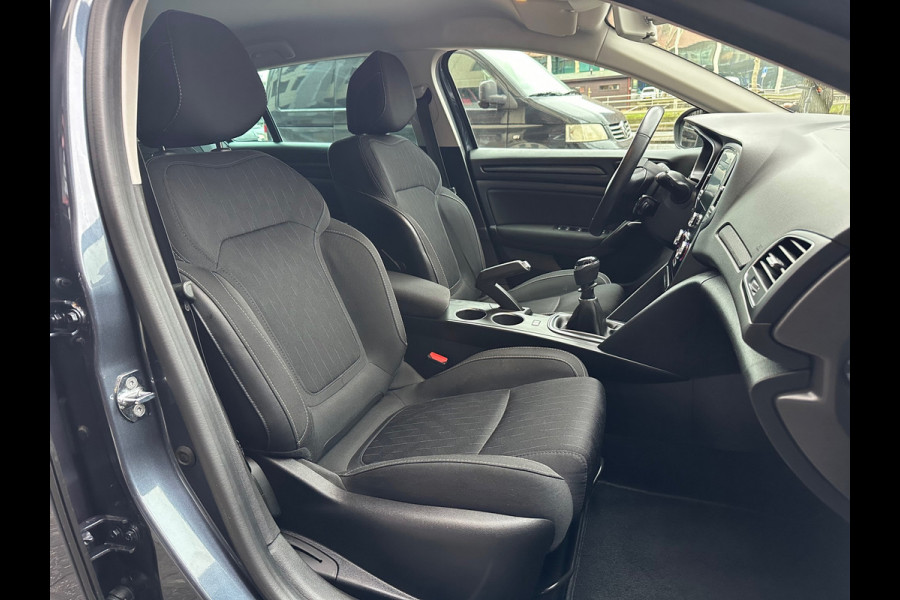 Renault Mégane Estate 1.3 TCe Limited Navi Clima PDC