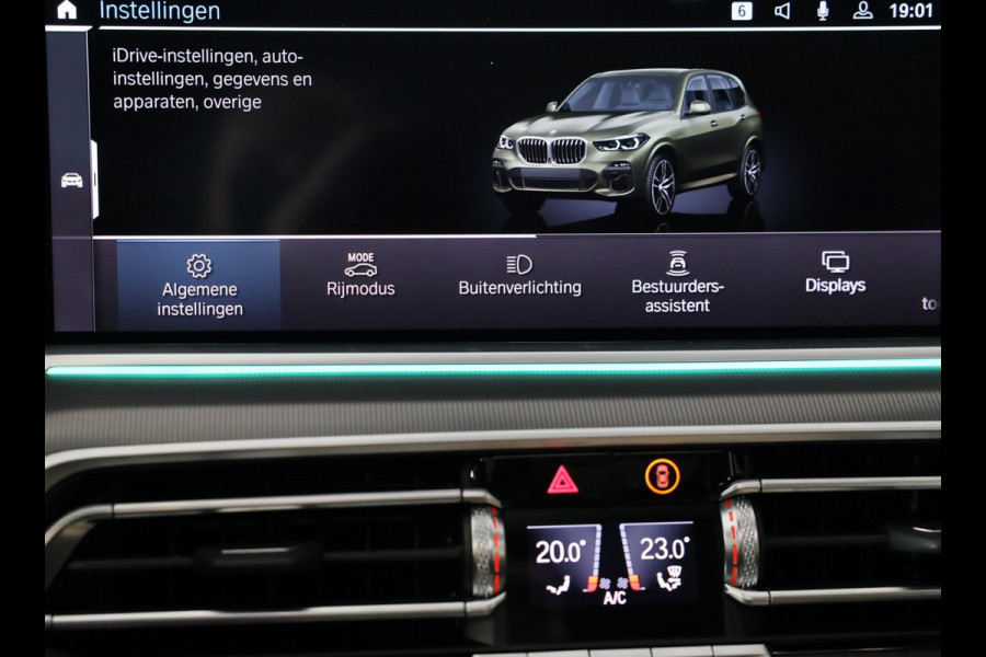 BMW X5 XDrive45e High Executive M Line / SWAROVSKI / 360 Camera / Head Up / Leder / F1 / Open Pano / Laser Koplampen / 22 Inch