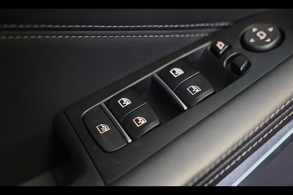 BMW X5 XDrive45e High Executive M Line / SWAROVSKI / 360 Camera / Head Up / Leder / F1 / Open Pano / Laser Koplampen / 22 Inch