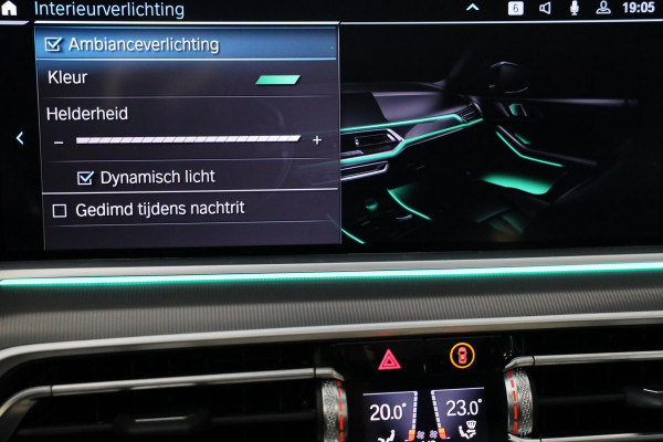 BMW X5 XDrive45e High Executive M Line / SWAROVSKI / 360 Camera / Head Up / Leder / F1 / Open Pano / Laser Koplampen / 22 Inch