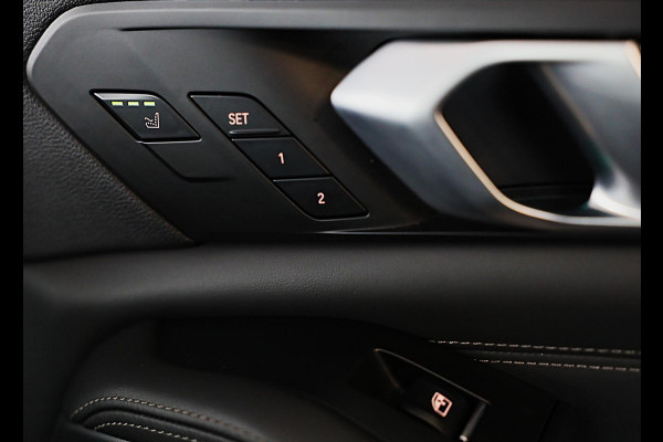 BMW X5 XDrive45e High Executive M Line / SWAROVSKI / 360 Camera / Head Up / Leder / F1 / Open Pano / Laser Koplampen / 22 Inch