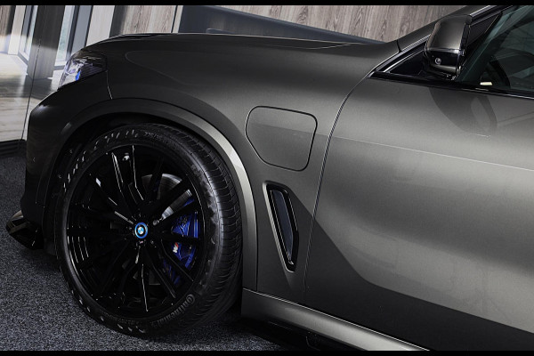 BMW X5 XDrive45e High Executive M Line / SWAROVSKI / 360 Camera / Head Up / Leder / F1 / Open Pano / Laser Koplampen / 22 Inch