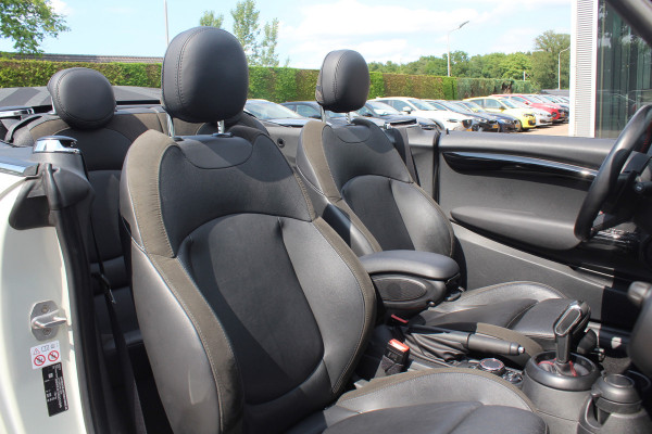 MINI Cabrio 2.0 John Cooper Works Chili / Full options / Camera / JCW Package / Head-up display / DAB / Harman Kardon