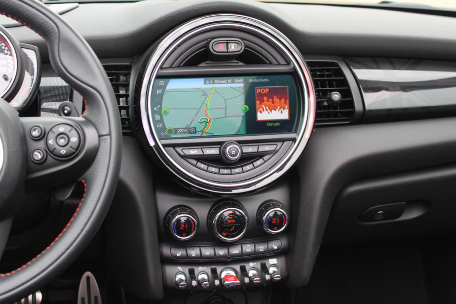 MINI Cabrio 2.0 John Cooper Works Chili / Full options / Camera / JCW Package / Head-up display / DAB / Harman Kardon