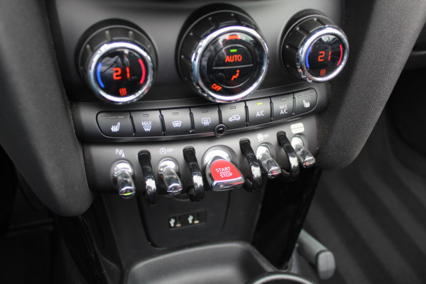 MINI Cabrio 2.0 John Cooper Works Chili / Full options / Camera / JCW Package / Head-up display / DAB / Harman Kardon