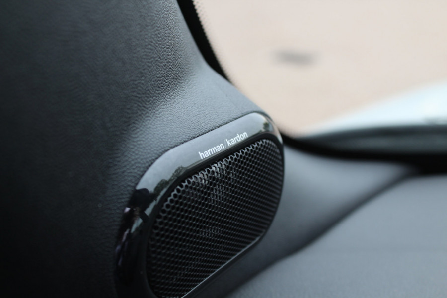 MINI Cabrio 2.0 John Cooper Works Chili / Full options / Camera / JCW Package / Head-up display / DAB / Harman Kardon