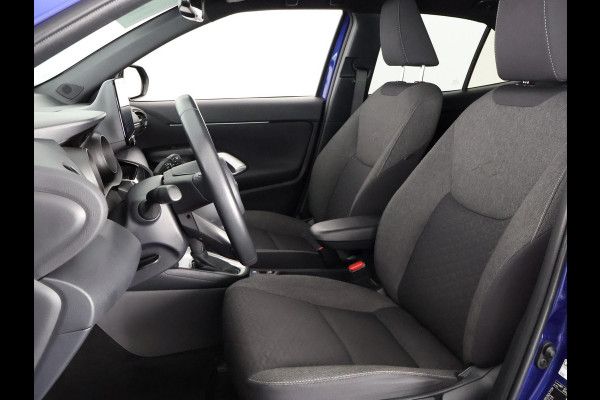 Toyota Yaris Cross 1.5 HYBRID BI-TONE EXPLORE-PACK GARANTIE 3-2033 NAVI.CAMERA.BSM. PDC V+A