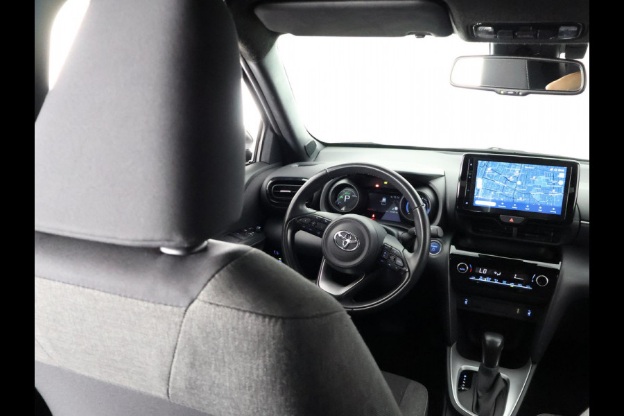 Toyota Yaris Cross 1.5 HYBRID BI-TONE EXPLORE-PACK GARANTIE 3-2033 NAVI.CAMERA.BSM. PDC V+A