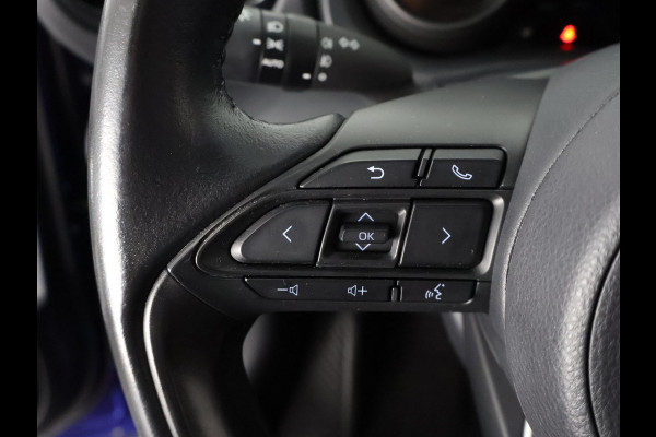 Toyota Yaris Cross 1.5 HYBRID BI-TONE EXPLORE-PACK GARANTIE 3-2033 NAVI.CAMERA.BSM. PDC V+A