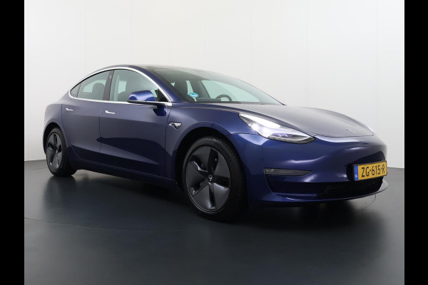 Tesla Model 3 Long Range AWD 75 kWh SOH 88% VAN: €22.900,- VOOR: €20.899,- UW EINDEJAARSVOORDEEL: €2.001,- |AFNEEMBARE TREKHAAK | 750KG TREKGEWICHT | ORIGNEEL NL AUTO | RIJKLAAR MET 12 MND BOVAG GARANTIE |