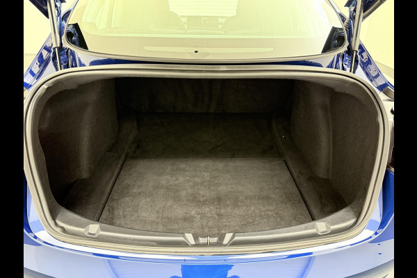 Tesla Model 3 Long Range AWD 75 kWh SOH 88% VAN: €22.900,- VOOR: €20.899,- UW EINDEJAARSVOORDEEL: €2.001,- |AFNEEMBARE TREKHAAK | 750KG TREKGEWICHT | ORIGNEEL NL AUTO | RIJKLAAR MET 12 MND BOVAG GARANTIE |