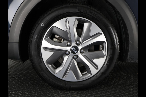 Kia e-Niro EXECUTIVELINE 64 KwH 1e EIG. ACCUTEST 100% !! WLTP 3-FASE. 204 PK . BEREIK WLTP 478 KM!! NAVI.DODEHOEK WARMTEPOMP GARANTIE TOT 9-2030**