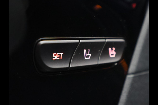 Kia e-Niro EXECUTIVELINE 64 KwH 1e EIG. ACCUTEST 100% !! WLTP 3-FASE. 204 PK . BEREIK WLTP 478 KM!! NAVI.DODEHOEK WARMTEPOMP GARANTIE TOT 9-2030**