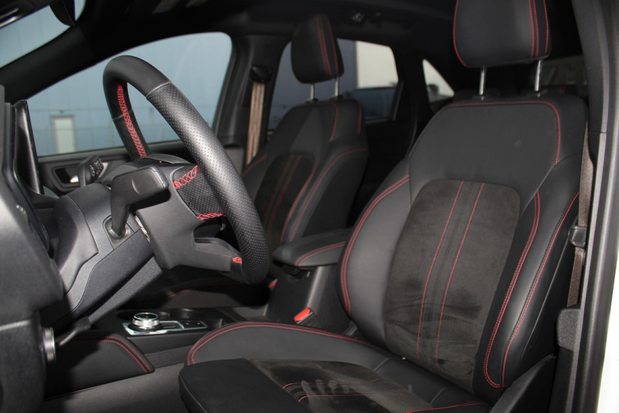 Ford Kuga 2.5-243pk PHEV ST-Line X. Van €. 54.937,- voor €. 43.735,- ! Trekgewicht van 2.100kg ! Elektr. verstelb. AGR stoelen voor, Stoel-, stuur-, voorraam- en achterbank verwarming, Elektr. panorama/schuif-kanteldak , Trekhaak elektr. wegklapbaar, B&O soundsyst. etc.