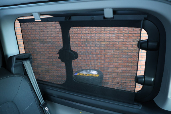 Ford Transit Custom 320 2.0 TDCI 170 PK L2H1 Limited DC | Dubbel Cabine | ACC | Blind Spot | Navigatie | Camera | CarPlay | Lane Assist | Trekhaak | BPM VRIJ | Verlengde fabrieksgarantie tot 12-2029 | 5-Zitter