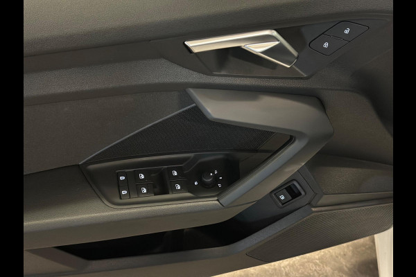 Audi A3 Sportback 40 TFSI e 3X S-Line|PANORAMA|KEYLESS