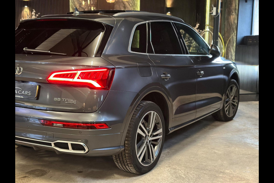 Audi Q5 55 TFSI e quattro Competition|S-LINE|PANO|BOMVOL!