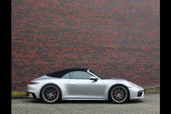 Porsche 911 Cabrio 3.0 Carrera 4 S | Chrono - Lift - 360 -