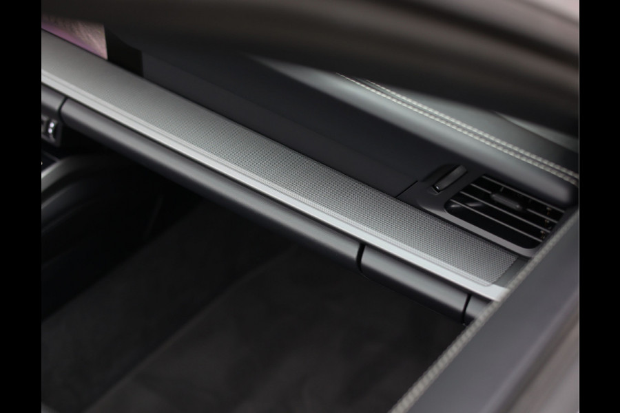 Porsche 911 Cabrio 3.0 Carrera 4 S | Chrono - Lift - 360 -