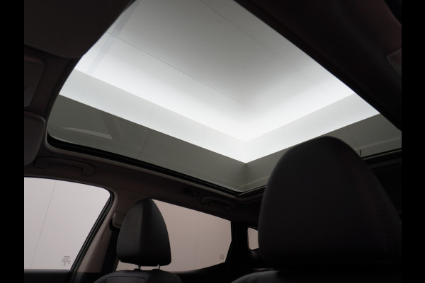 Nissan QASHQAI DIG-T 116PK AUT. Pano-Dak Leer+Elektr.+Verwarmd 360°Camera Automaat Navi TrekhaakPdc Tekna Lmv Led Stoelverwarming Bluetooth Isofix Origineel Nederlandse Auto