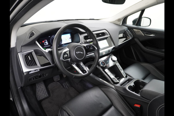 Jaguar I-PACE EV400pk SE 90kWh AWD Leer+Elektr. Meridian®-Audio Apple Carplay Android Auto Navi Led-v+a Ecc Camera Cruise Control Keyless Pdc Lmv Led Bordherkenning Elektrische-Achterklep koplampreiniging Lane-Assist App-Connect ECT Voorverwarming/koeling WiFi DigiDash DAB 4WD 1e Eigenaar Origineel Nederlandse Auto € 90.000 nieuw!
