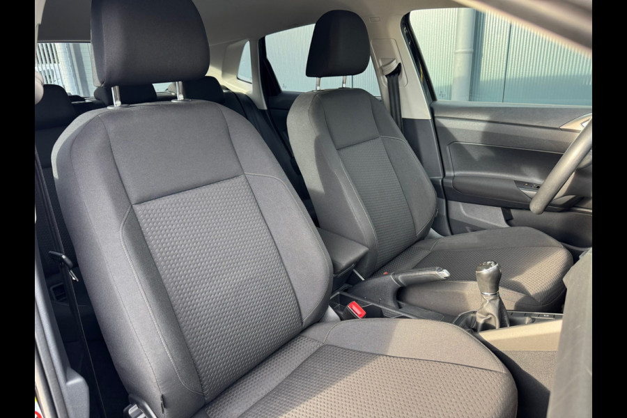 Volkswagen Polo 1.0 MPI Comfortline * Carplay * Cruise Control * Getint Glas *