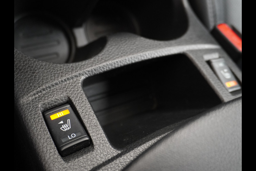 Nissan QASHQAI DIG-T 116PK AUT. Pano-Dak Leer+Elektr.+Verwarmd 360°Camera Automaat Navi TrekhaakPdc Tekna Lmv Led Stoelverwarming Bluetooth Isofix Origineel Nederlandse Auto