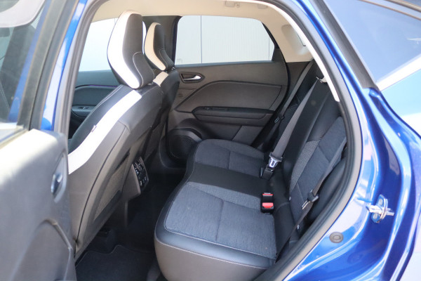 Renault Captur 1.3 TCe 140PK Intens Navigatie/Trekhaak/Camera/18-Inch