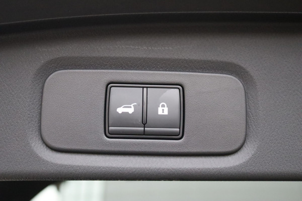 Nissan QASHQAI 1.3DIG-T MHEV 158PK Automaat N-Connecta Winter-pack/Elektr.-klep/Head-Up/Adapt.-cruise