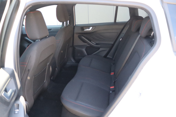 Ford FOCUS Wagon 125PK EcoB. Hybrid ST Line Gr.-Navi/Adapt.-cruise/Camera/Winter-pack