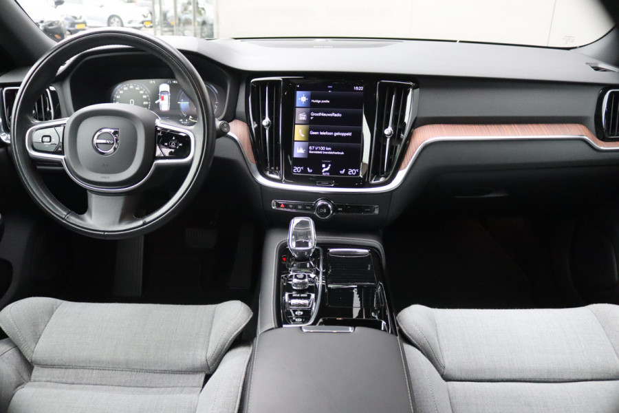 Volvo V60 2.0 T8 390PK Recharge AWD Inscription Trekhaak-2000KG/360-camera/Winter-pack/Memory-stoel