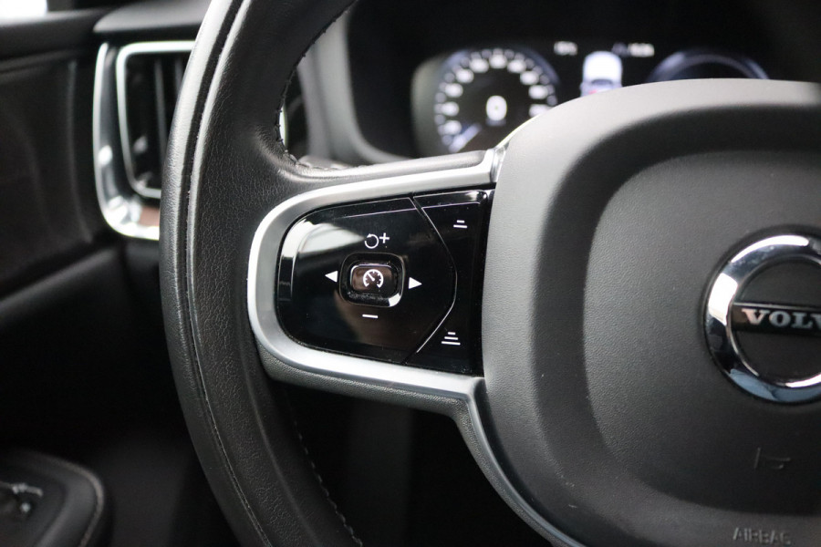 Volvo V60 2.0 T8 390PK Recharge AWD Inscription Trekhaak-2000KG/360-camera/Winter-pack/Memory-stoel