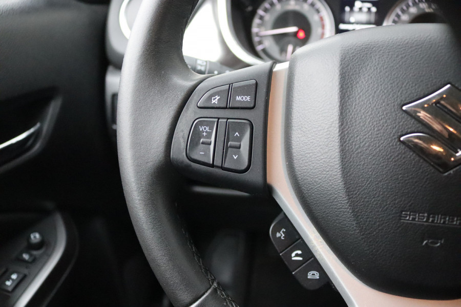 Suzuki Vitara 1.4 Boosterjet 140PK Stijl Camera/Navigatie/Stoelverwarming/Adaptive-cruise