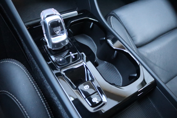 Volvo XC40 1.5 T5 PHEV Recharge Inscription Leder/360-camera/Carplay-android/Keyfree