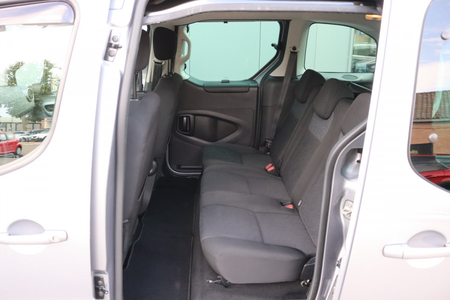 Peugeot Partner Tepee 1.2 PureT. 110PK Allure Trekhaak/Navigatie/Camera/Parkeerhulp