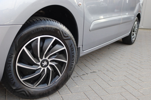 Peugeot Partner Tepee 1.2 PureT. 110PK Allure Trekhaak/Navigatie/Camera/Parkeerhulp