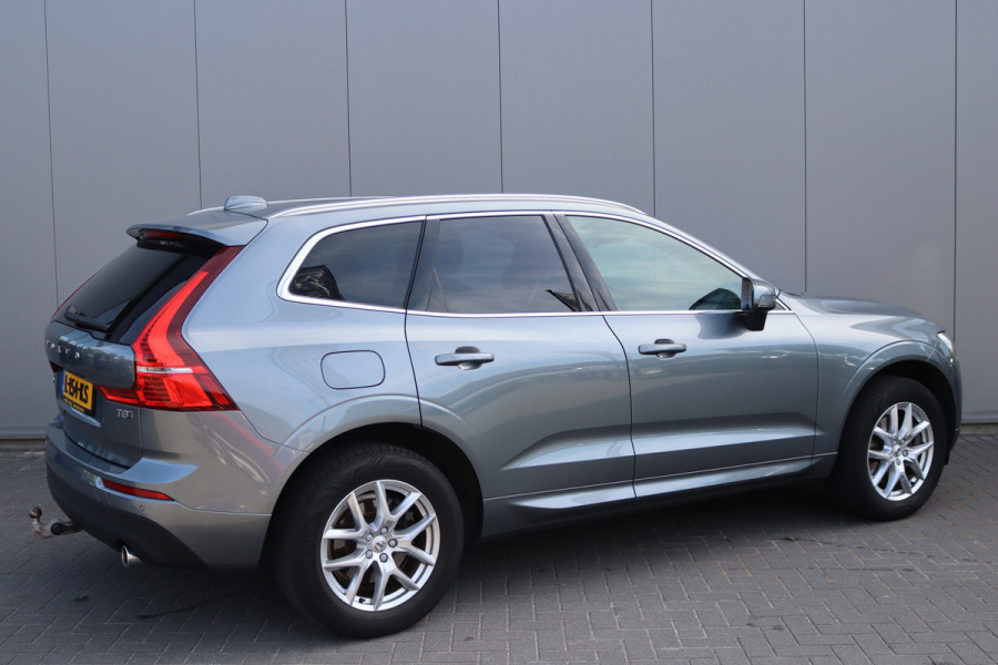 Volvo XC60 2.0 T8 Twin Engine AWD Momentum Pro Open-dak/Trekhaak/Camera/Leder/Carplay-android