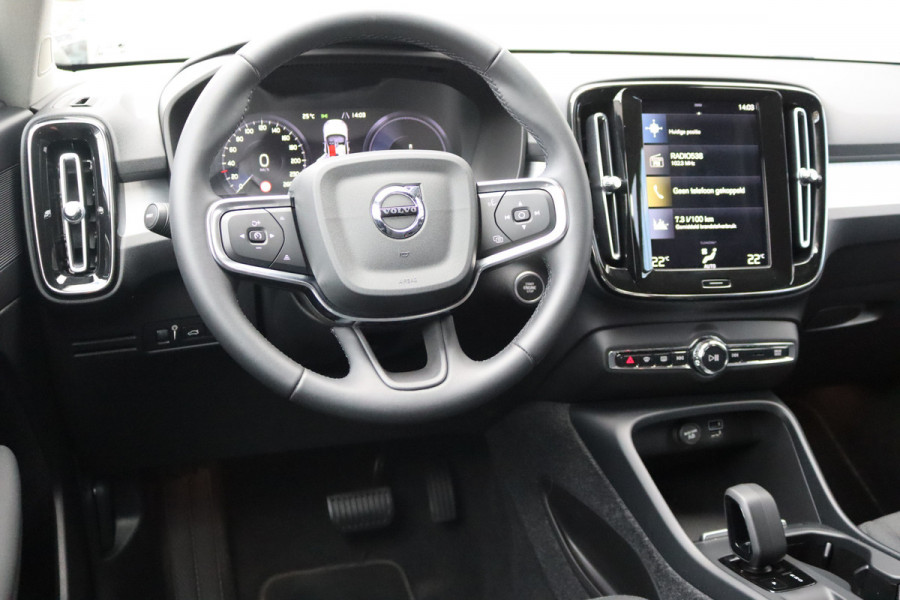 Volvo XC40 1.5 T4 PHEV Recharge Inscription Expr. Carplay-android/Parkeerhulp/Elektr.-klep