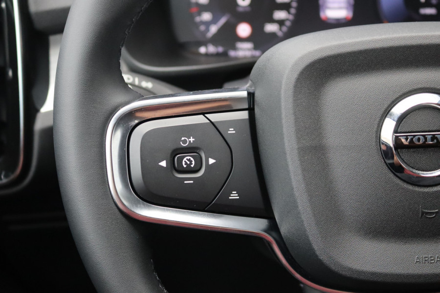 Volvo XC40 1.5 T4 PHEV Recharge Inscription Expr. Carplay-android/Parkeerhulp/Elektr.-klep
