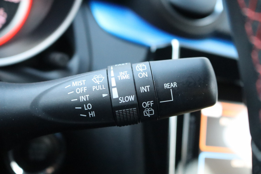 Suzuki Swift 1.4 Sport 143PK Smart Hybrid Navigatie/Keyfree/Stoelverwarming/Adapt.-cruise/Camera