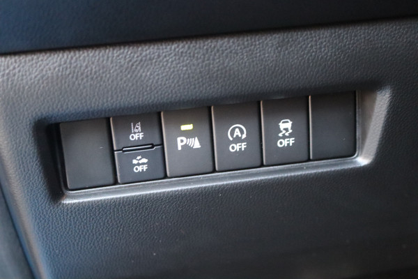 Suzuki Swift 1.4 Sport 143PK Smart Hybrid Navigatie/Keyfree/Stoelverwarming/Adapt.-cruise/Camera