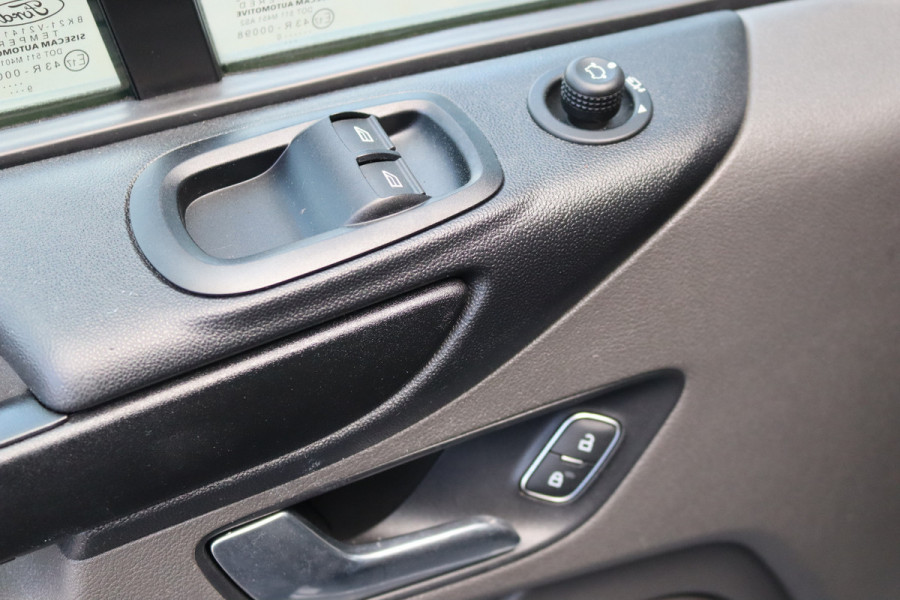 Ford Transit Custom 340 125PK EcoB. L1H1 PHEV Trend BPM-vrij/Winter-pack/Carplay-android/Camera+parkeerhulp