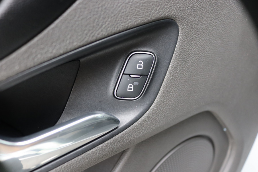 Ford Transit Custom 340 125PK EcoB. L1H1 PHEV Trend Winter-pack/Carplay-android/Camera+parkeerhulp