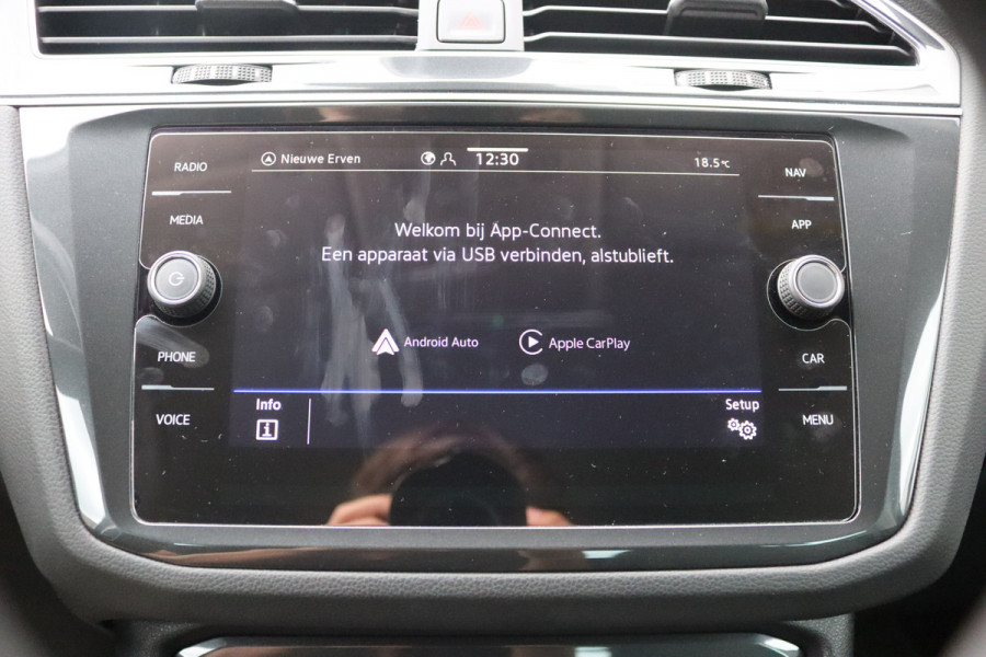 Volkswagen Tiguan 1.5 TSI 150PK Automaat Life Navigatie/Camera/Stoelverwarming/Keyless