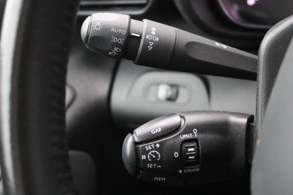 Toyota PROACE CITY Verso 1.2 Turbo 110PK Dynamic Camera/Adaptive-cruise/Stoelverwarming/Panoramadak