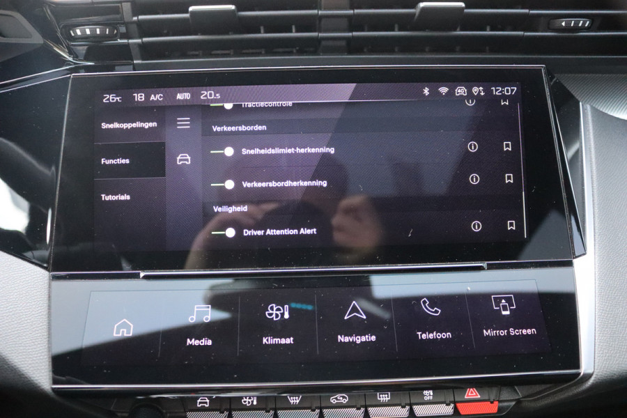 Peugeot 308 SW 1.6 Plug-in Hybrid PHEV 180PK GT Open-dak/Winter-pack/Matrix-LED/Keyfree