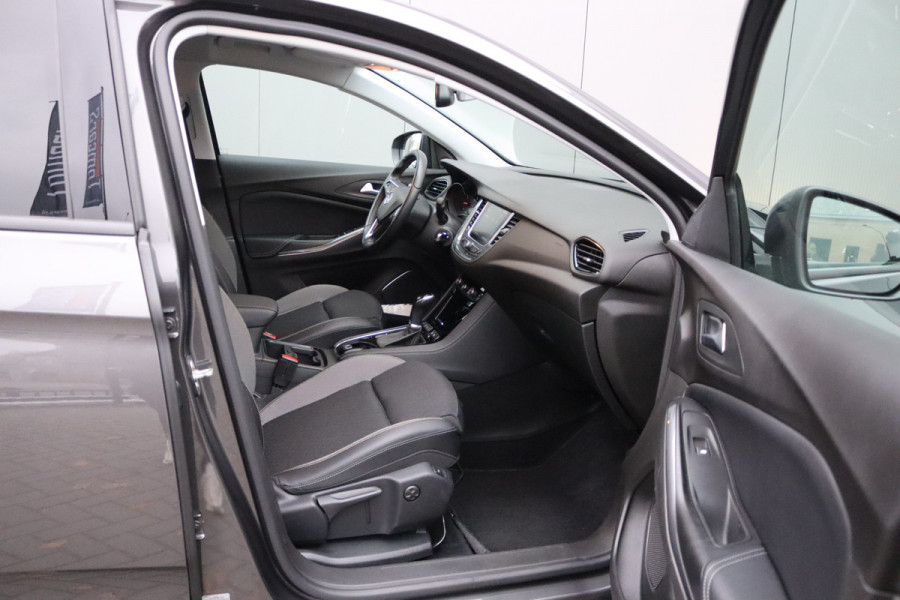 Opel Grandland X 1.2 Turbo 130PK Automaat Business Trekhaak/Camera/Navigatie/Parkeerhulp