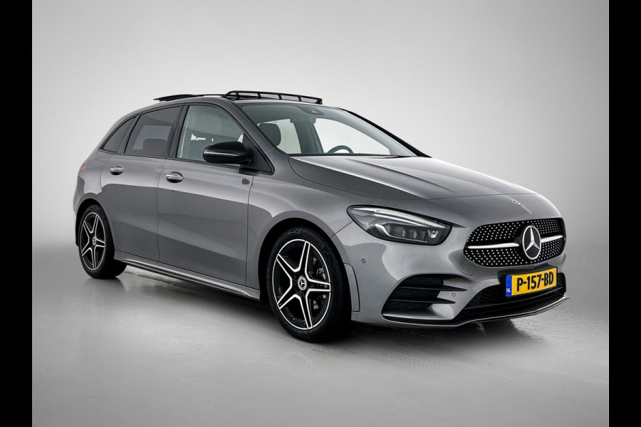 Mercedes-Benz B-Klasse 180 Business Solution AMG Panoramadak | Lichtmetalen velgen | MBUX  wide screen | navigatie | Parking support | Sfeerverlichting | Inclusief 24 maanden MB Certified garantie voor Europa.
